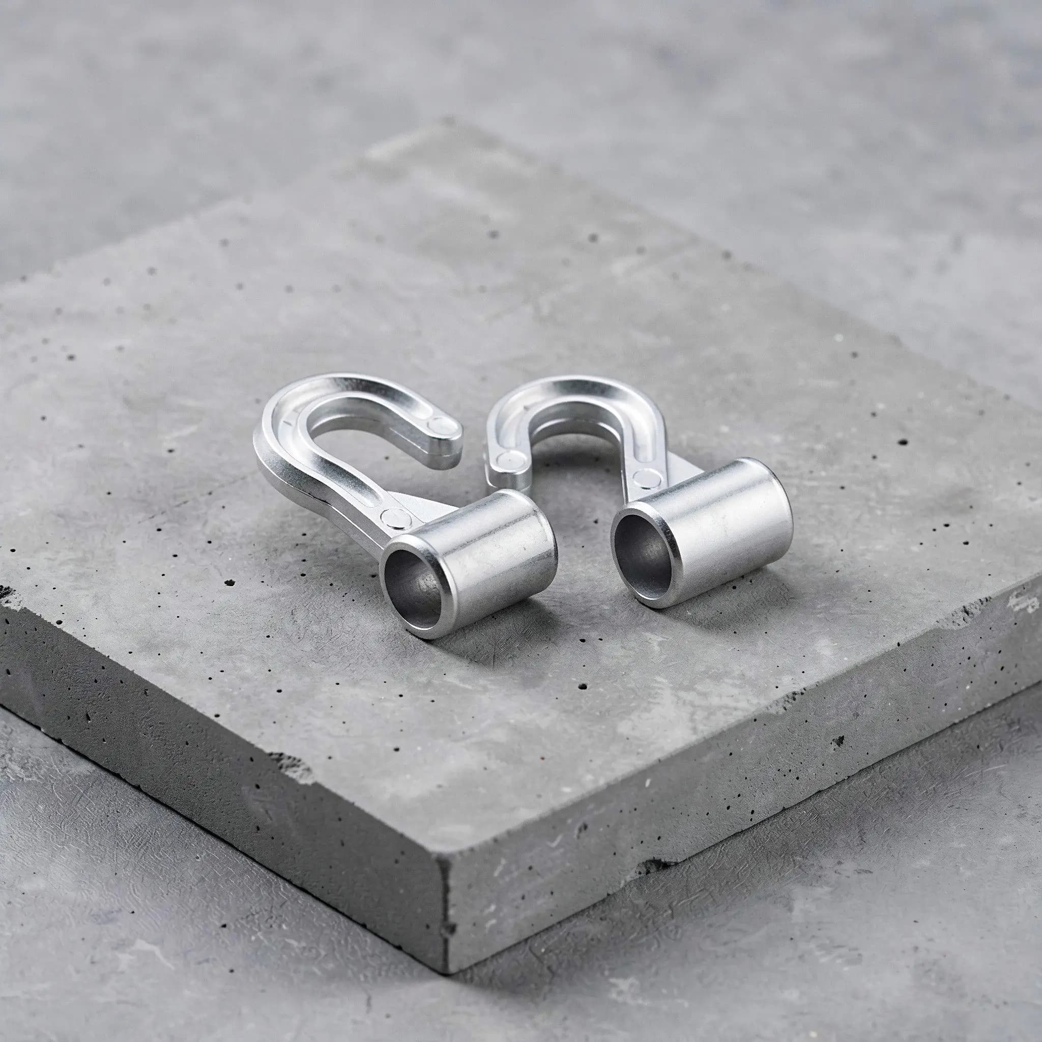 2Pcs Aluminum Alloy Closet Hanger Connector Hooks Heavy Duty Metal Wardrobe Hooks for Over Cabinet Under Cabinet Clothes