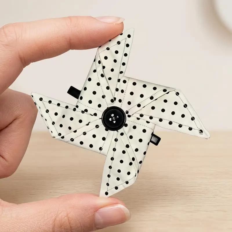 Cute Windmill Shaped Hair Clips Funny Polka Dot Y2K Style Hair Barrettes for Women Travel Outing Hairstyle Accessories