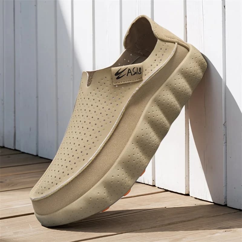 Fashion Thick Sole Men's Casual Shoes Outdoor Anti-slip Walking Footwear Comfortable Loafers Soft Leather Platform Driving Shoes