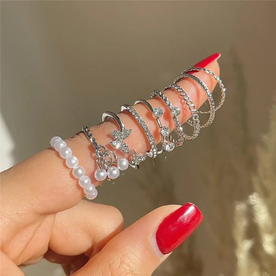 Set di 9 Anelli a Farfalla e Fiore per Donne, Anelli Vintage in Acciaio Inossidabile con Cristalli e Perle