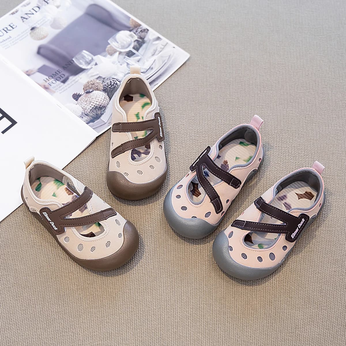 Scarpe Acquatiche Traspiranti per Bambini con Punta Chiusa, Antiscivolo, Asciugatura Rapida, con Chiusura Regolabile in Velcro, per Ragazzi e Ragazze