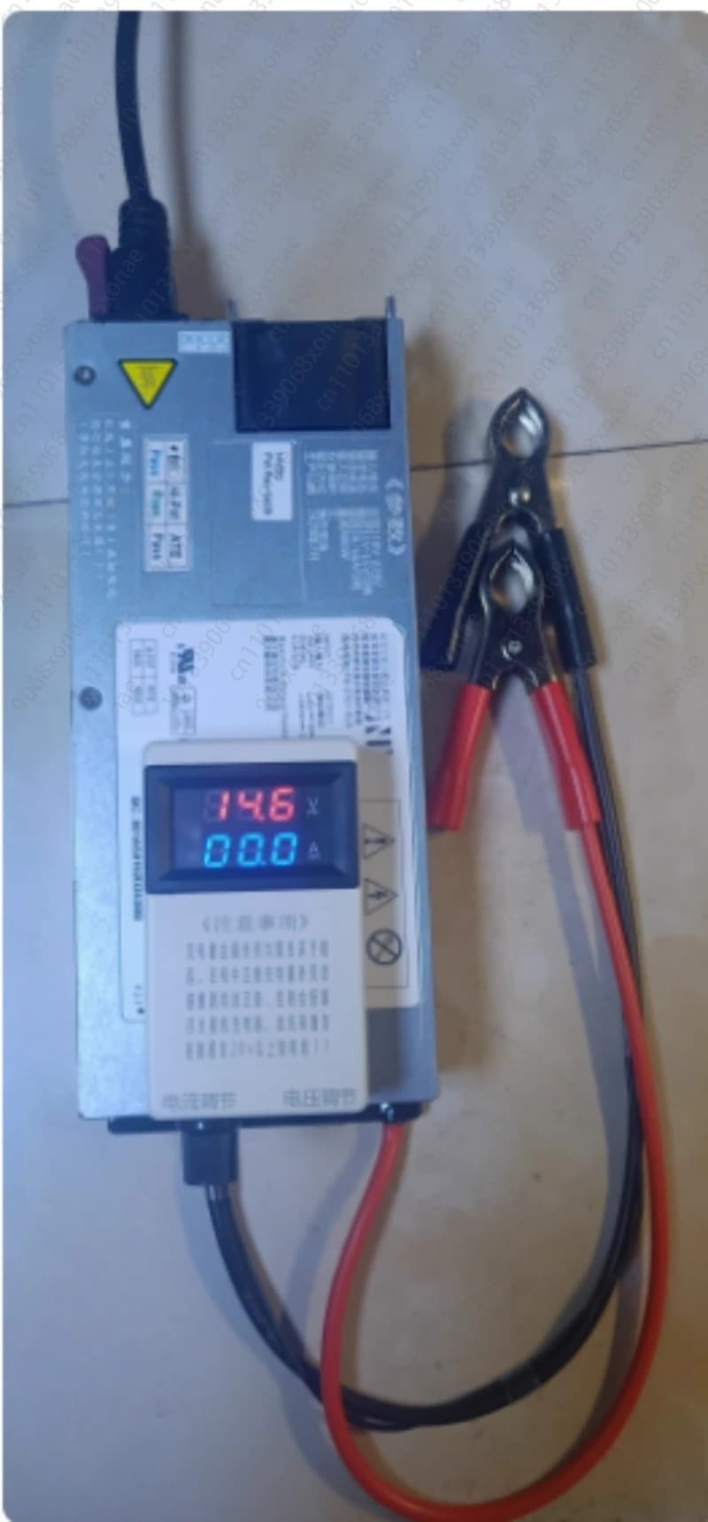 Caricabatterie Batteria ai polimeri 12,6 V 14,6 V 50 A Display tensione e corrente regolabili =
