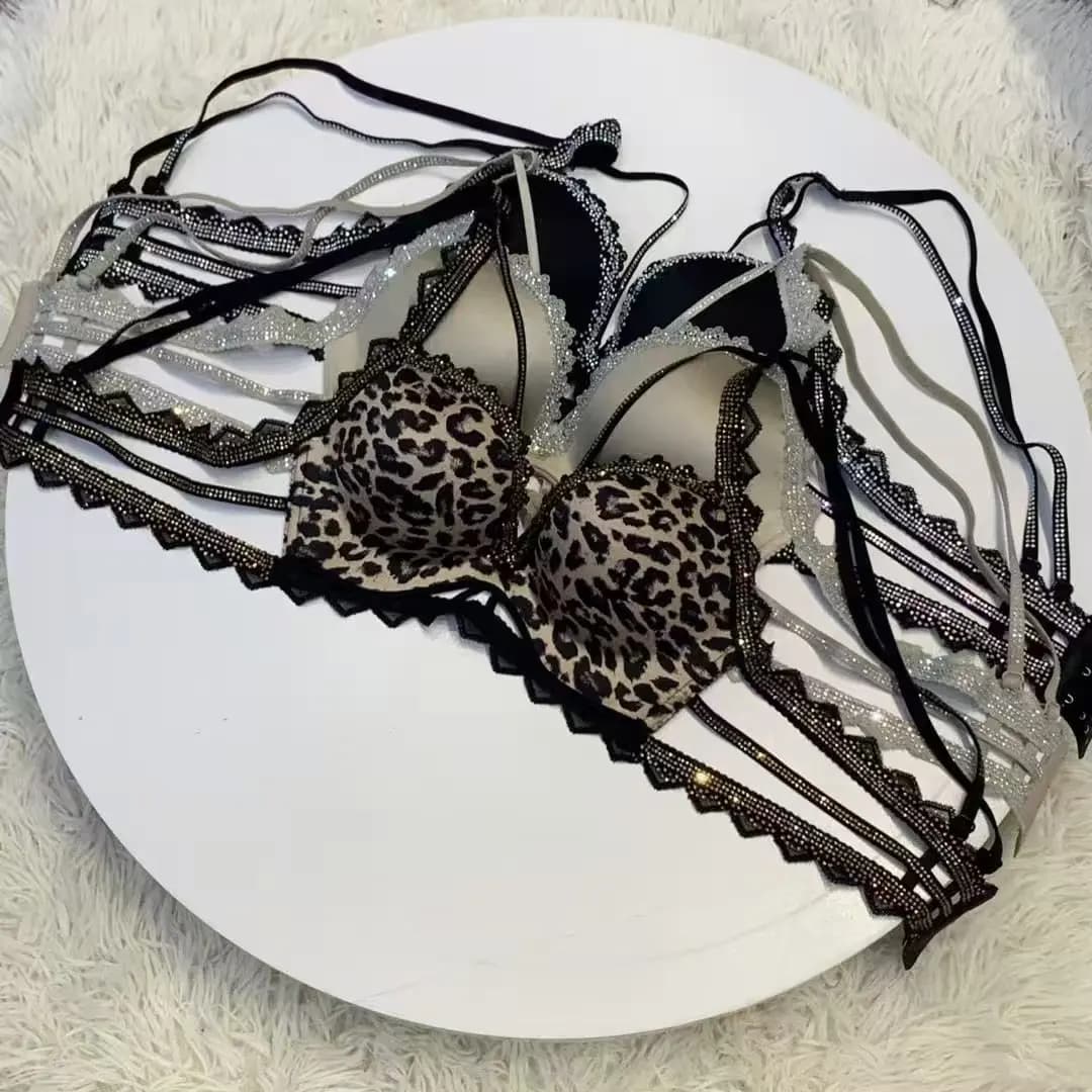 (Bralette per seni piccoli) Nuovo strass con stampa leopardata Lingerie ispessita Seni piccoli che raccolgono set di reggiseno da donna scavato
