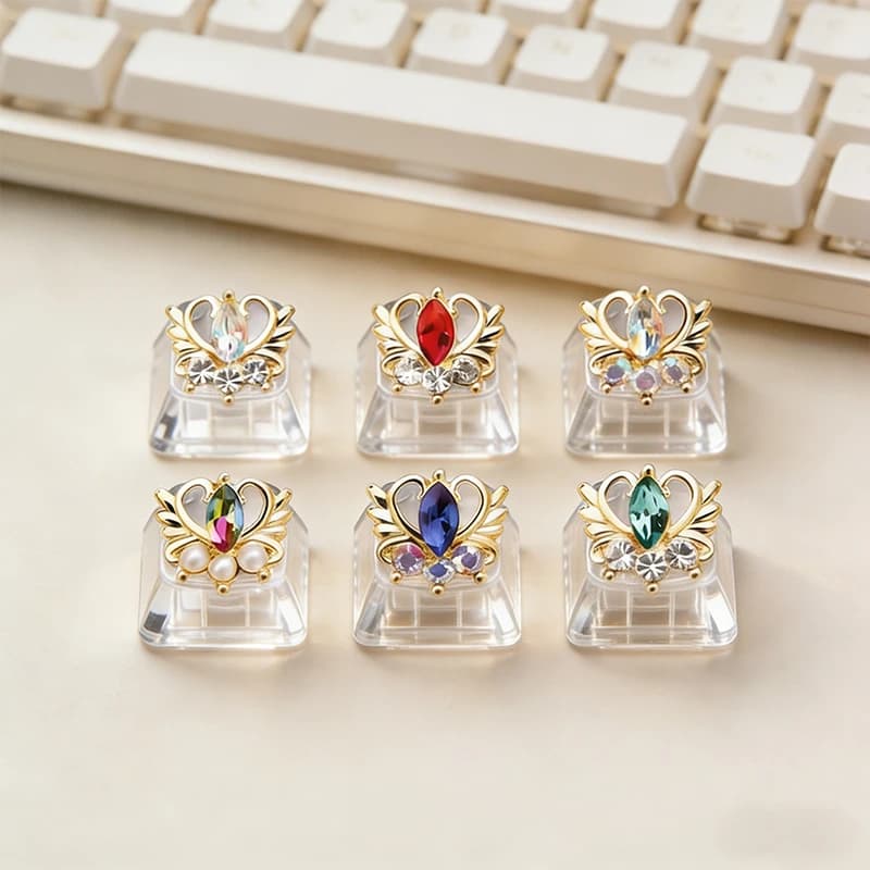 Japanese 3D heart shaped mechanical keyboard in transparent alloy, spare keycap with crossed axle, height R4