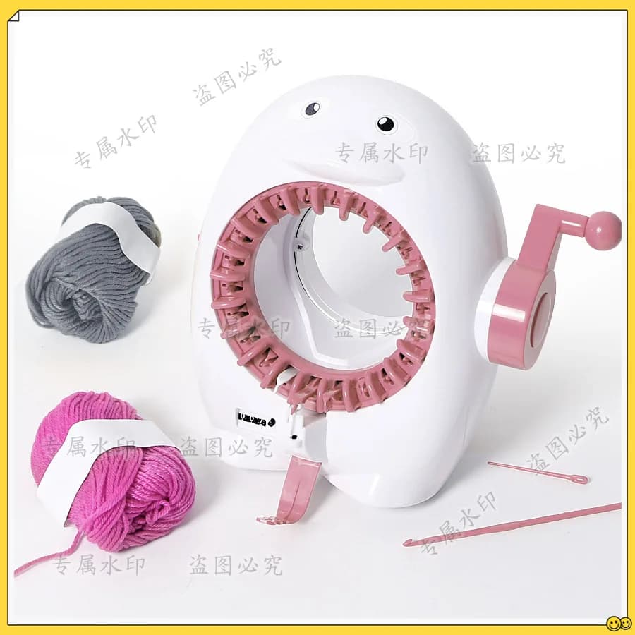 "22-Needle Penguin Knitting Machine – Handheld DIY Weaver for Scarves/Hats (Manual Operation)"