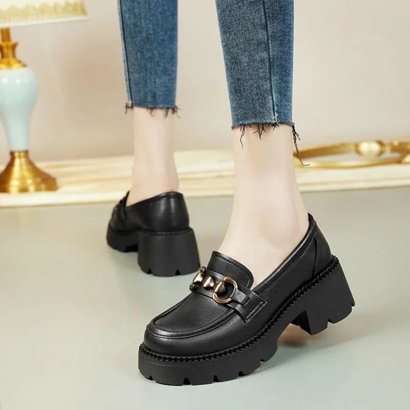​ Mocassini con plateau nuova primavera 2025 da donna stile britannico con lacci suola morbida altezza crescente scarpe comode versatili ​