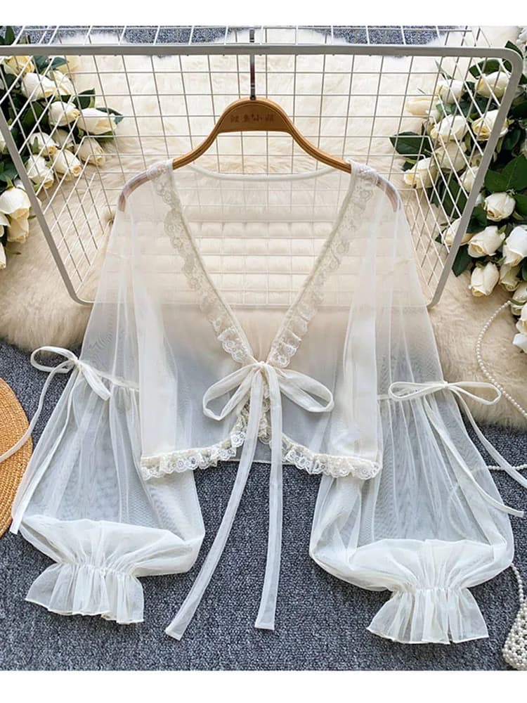 Nuova Maglia Estiva da Donna in Chiffon Sottile con Maniche a Lanterna in Pizzo e Protezione Solare, Modello C472