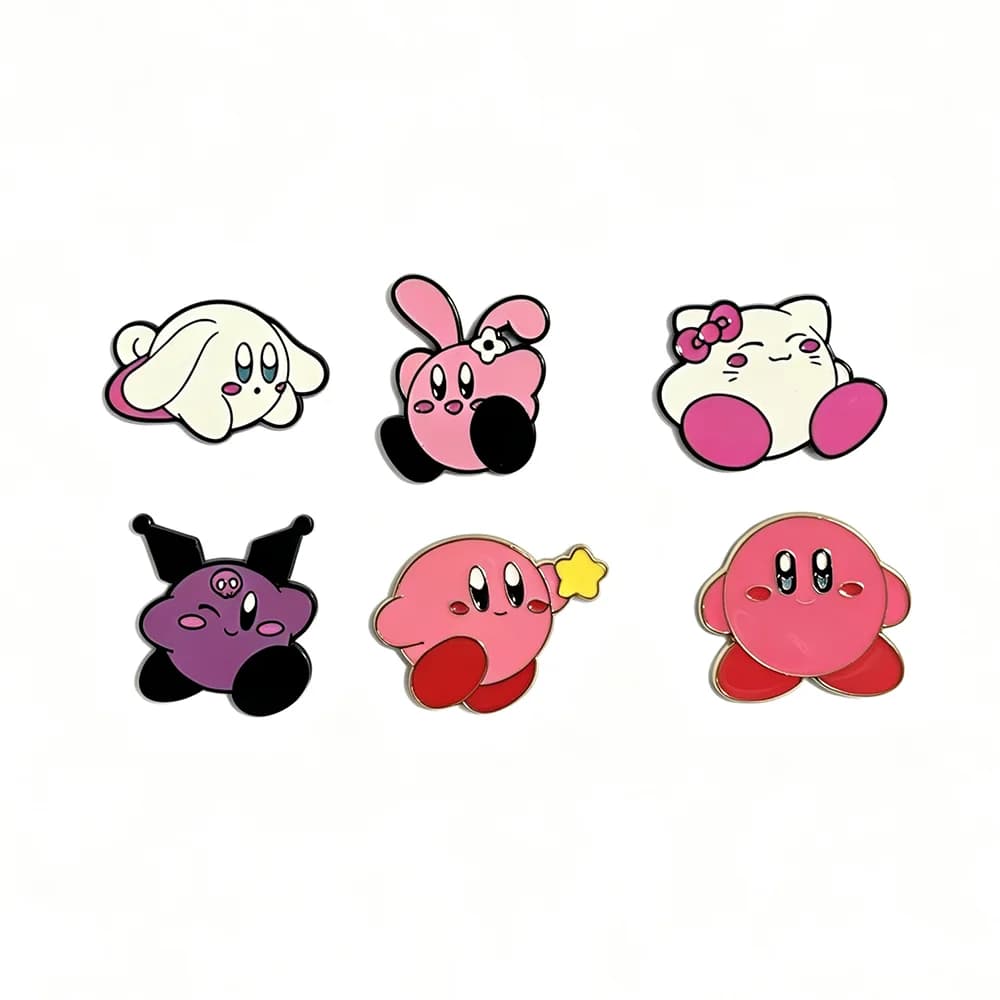 Set di Spille Anime di Kirby - 2/4/6 Pezzi, Distintivi in Smalto a Tema Cartone Animato per Borse, Abbigliamento, Zaini - Accessorio Adorabile