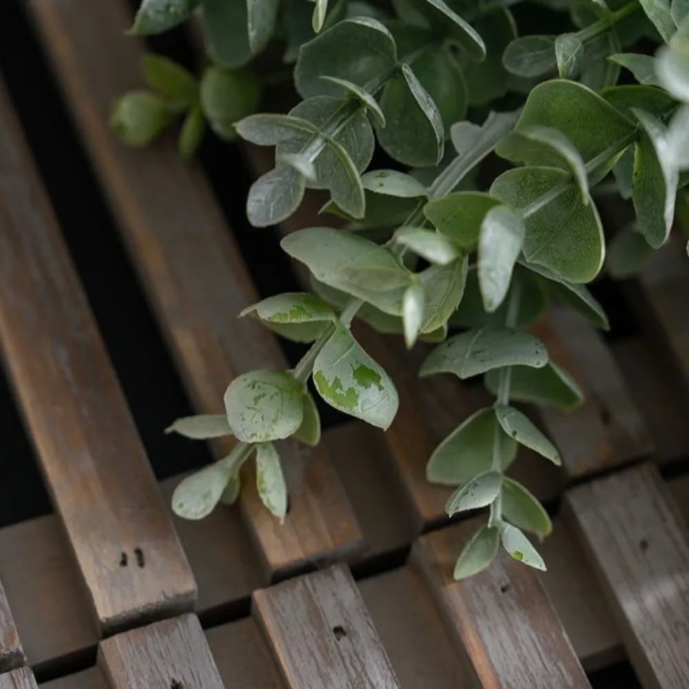 Artificial Plastic Eucalyptus Bouquet, UV Resistant, Realistic, Eucalyptus Fin Plant Made in Hand, Does Not Fade, Simulate Green Plants