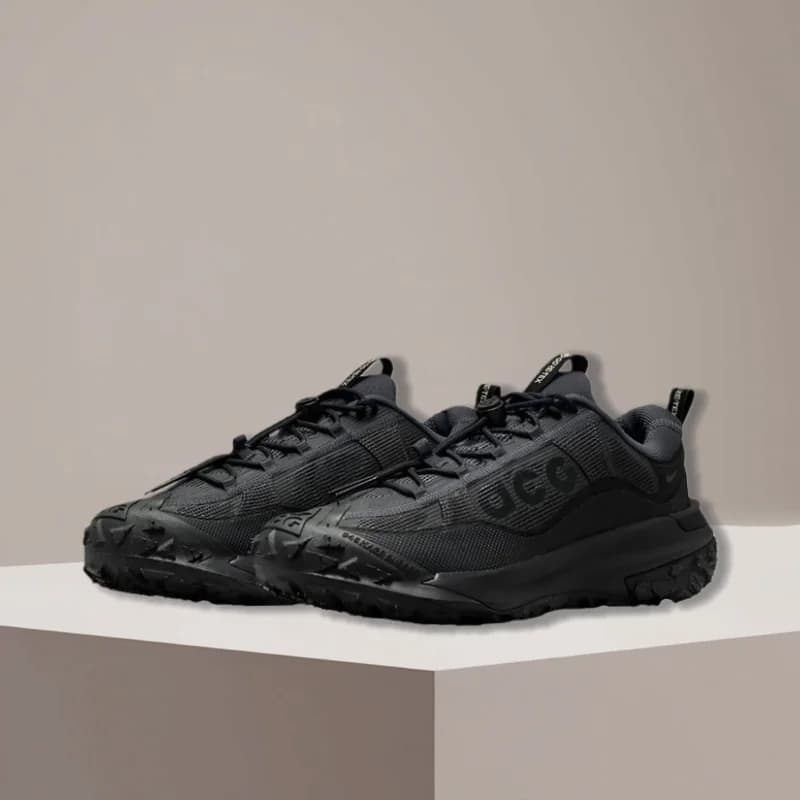 Scarpe da corsa basse unisex Nike ACG Mountain Fly 2 - Comode, ammortizzate, resistenti, nere HF6245001