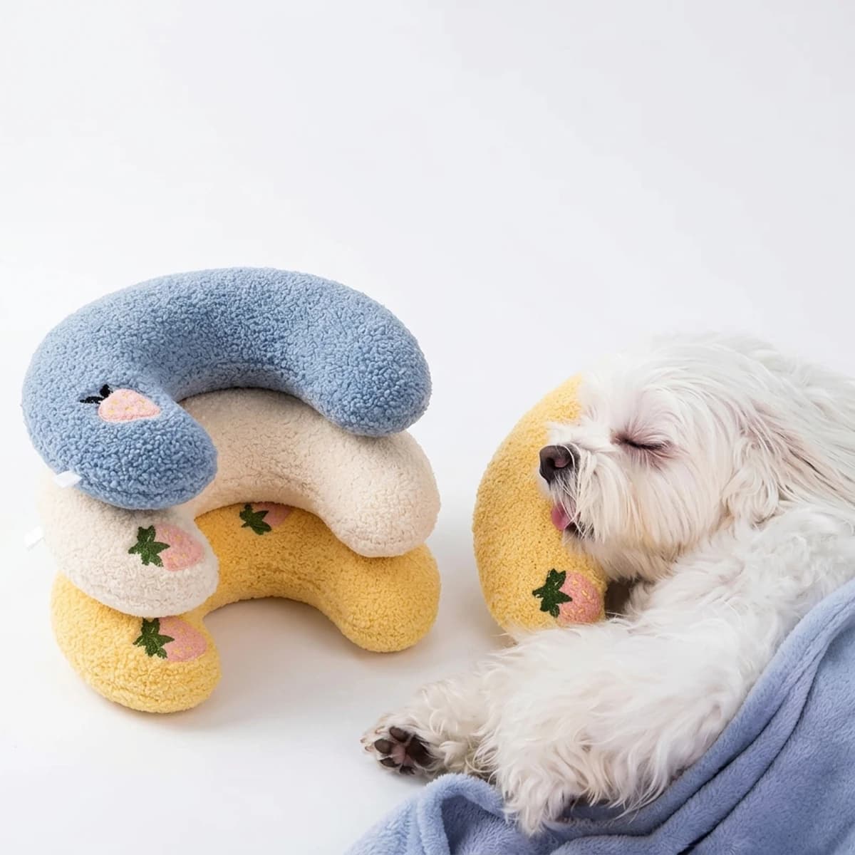Pet Little Pillow Fashion Neck Protector DeepSleep Puppy Kitten U-Shaped Pillow Dog Cat Headrest Sleeping Pillow Pet Supplies