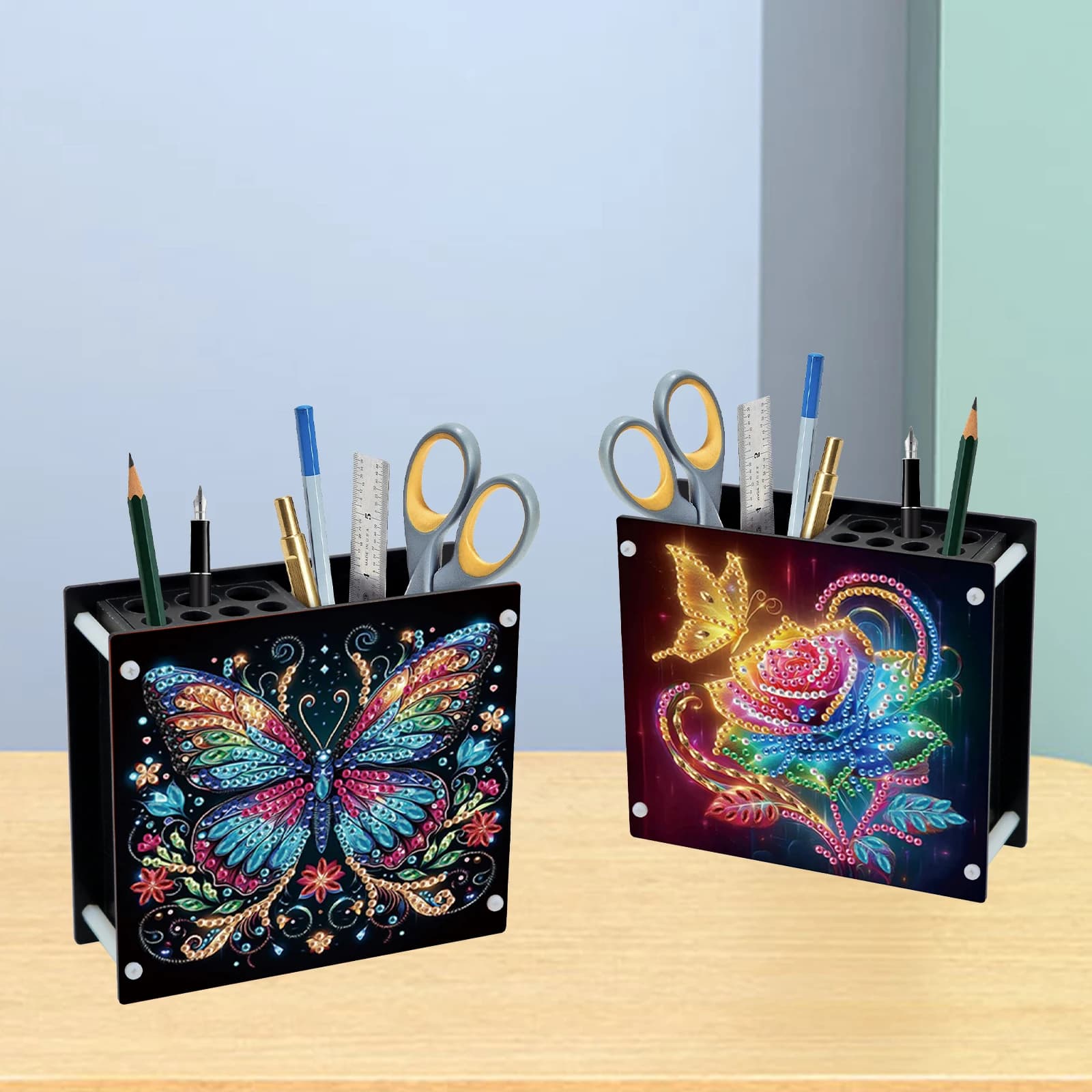 Kit di pittura con diamanti portapenne da 2 pezzi, pittura con diamanti a forma speciale di farfalla e rosa fatta a mano, regalo per riporre decorazioni per il desktop