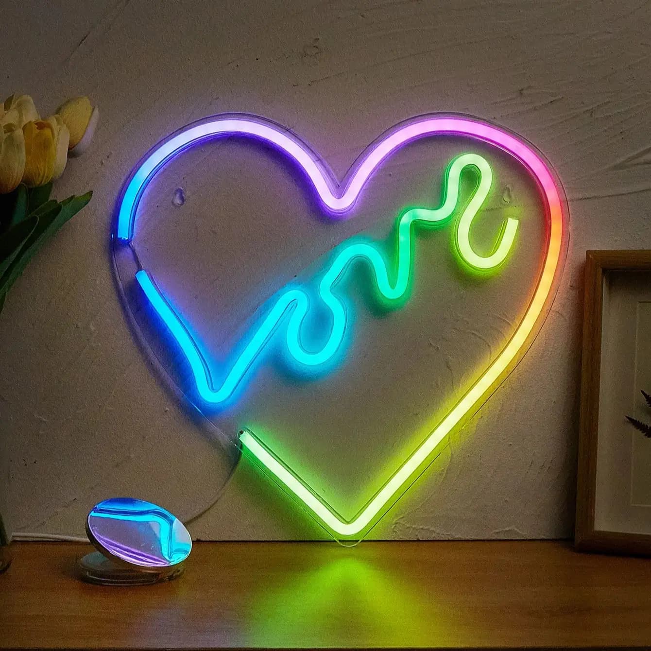 Chi-buy LED Neon a Forma di Cuore Colorato con Controllo Dimmer, Insegna Luminosa USB Alimentata a Batteria, Luce Notturna Adatta per Camera da Letto, Matrimoni, Regalo