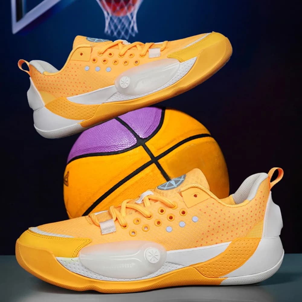 2026 New high rebound city 10 basketball shoes men Wade shock combat sports shoes students low top sneakers