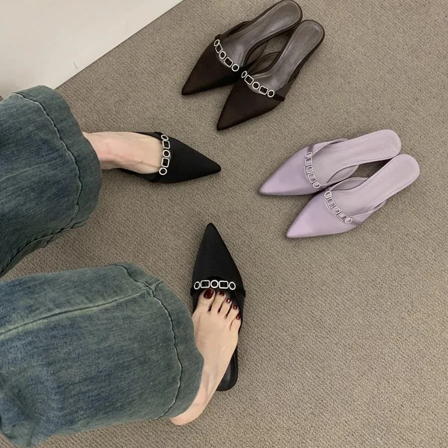 Sandali Donna Estivi 2025 di Lusso, Design a Punta con Tacco Basso, Sexy Scarpe da Esterno Tipo Muller