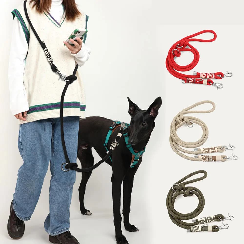 Guinzagli intrecciati a doppia fibbia per cani Guinzaglio multifunzionale intrecciato a mano in tinta unita per passeggiate all'aperto con cani di taglia media e grande