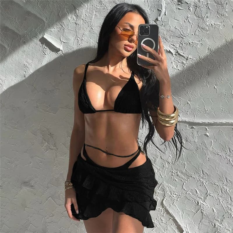 Nuovo prodotto primavera ed estate 2025 Set da due pezzi moda donna Sexy Spice Girl Set gonna bikini in pizzo fiore con gancio in pizzo all'ombelico