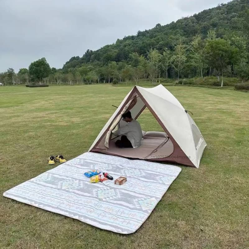 Tenda triangolare da campeggio all'aperto, tenda da spiaggia portatile ad apertura rapida completamente automatica a prova di sole e pioggia, tenda da picnic da viaggio per pesca