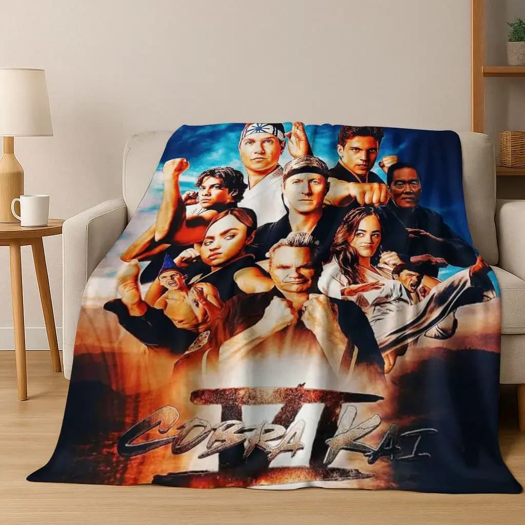 Cobra Kai Karate Daniel LaRusso Johnny Art Coperta di flanella, accogliente e morbida coperta per la casa, camera da letto, divano letto, copertura da picnic, regalo