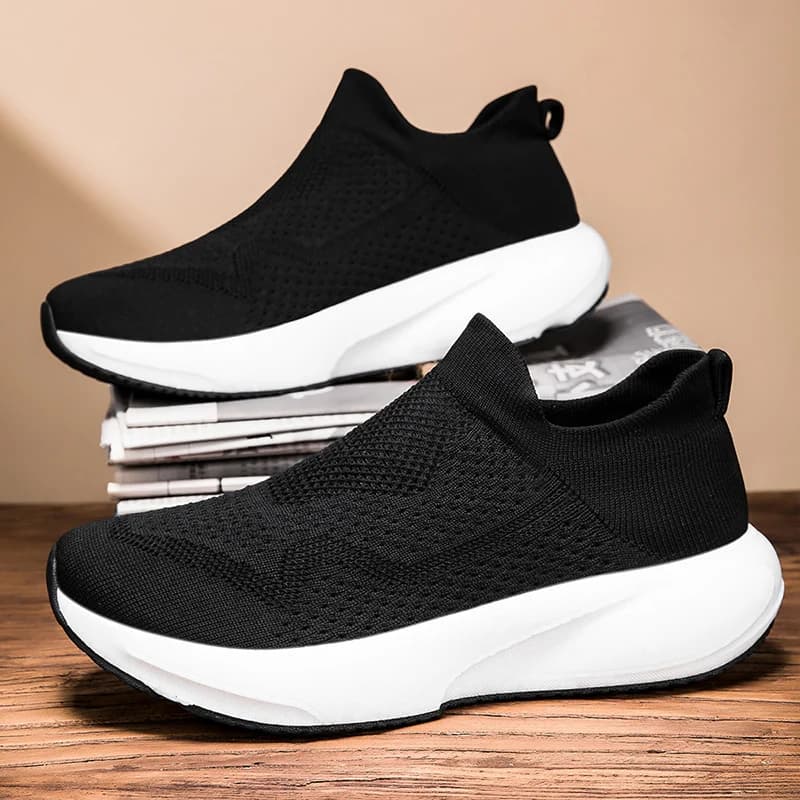Scarpe sportive traspiranti per uomo e donna, nuove scarpe estive in rete per camminare, calzini per il tempo libero, scarpe da corsa comode con suola morbida 45