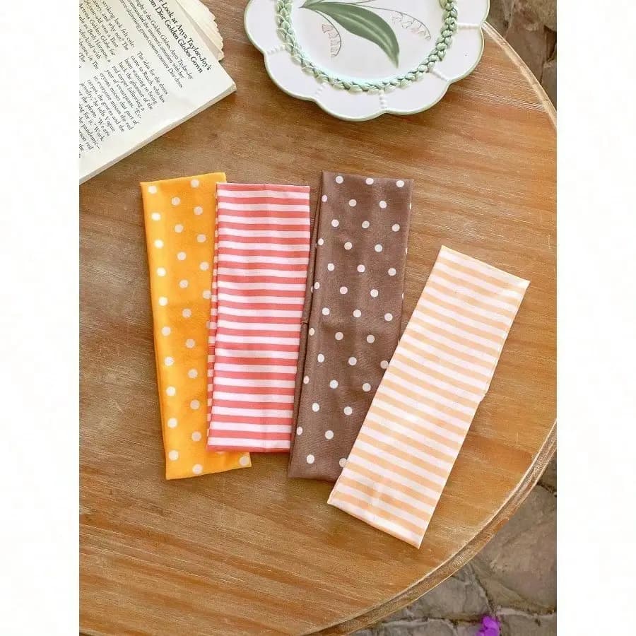 4 pieces of cute small polka dot striped fabric hair clips, suitable for both women and girls, for beach hairstyles, beach hair bands.