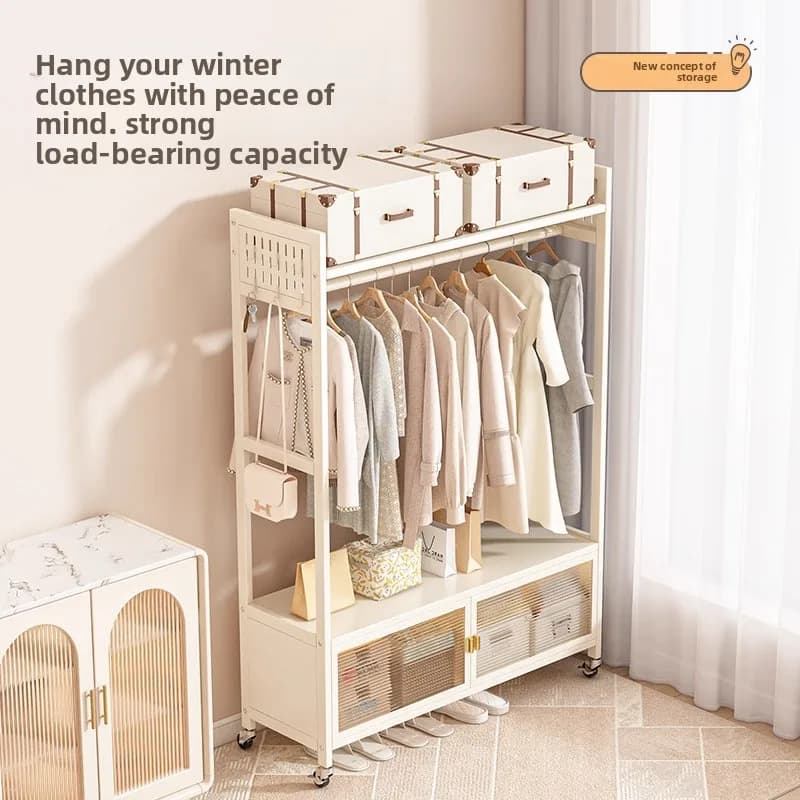 New model of floor clothes hangers, home clothes rack, simple shelf, clothes rack.