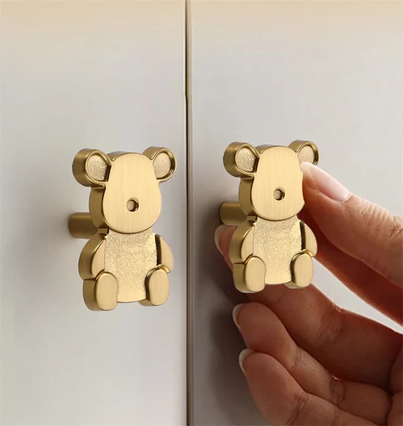 2 Pezzi Maniglie per Cameretta Bambini a Forma di Orso e Panda, Pomelli per Armadi e Cassetti, Maniglie a Foro Singolo per Mobili Fai da Te