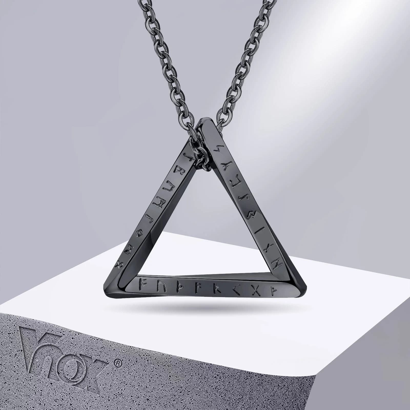 Vnox Collane con ciondolo vichingo norreno, ciondolo da uomo a triangolo Mobius in acciaio inossidabile intrecciato, collare geometrico Vegvisir Nordic Valknut