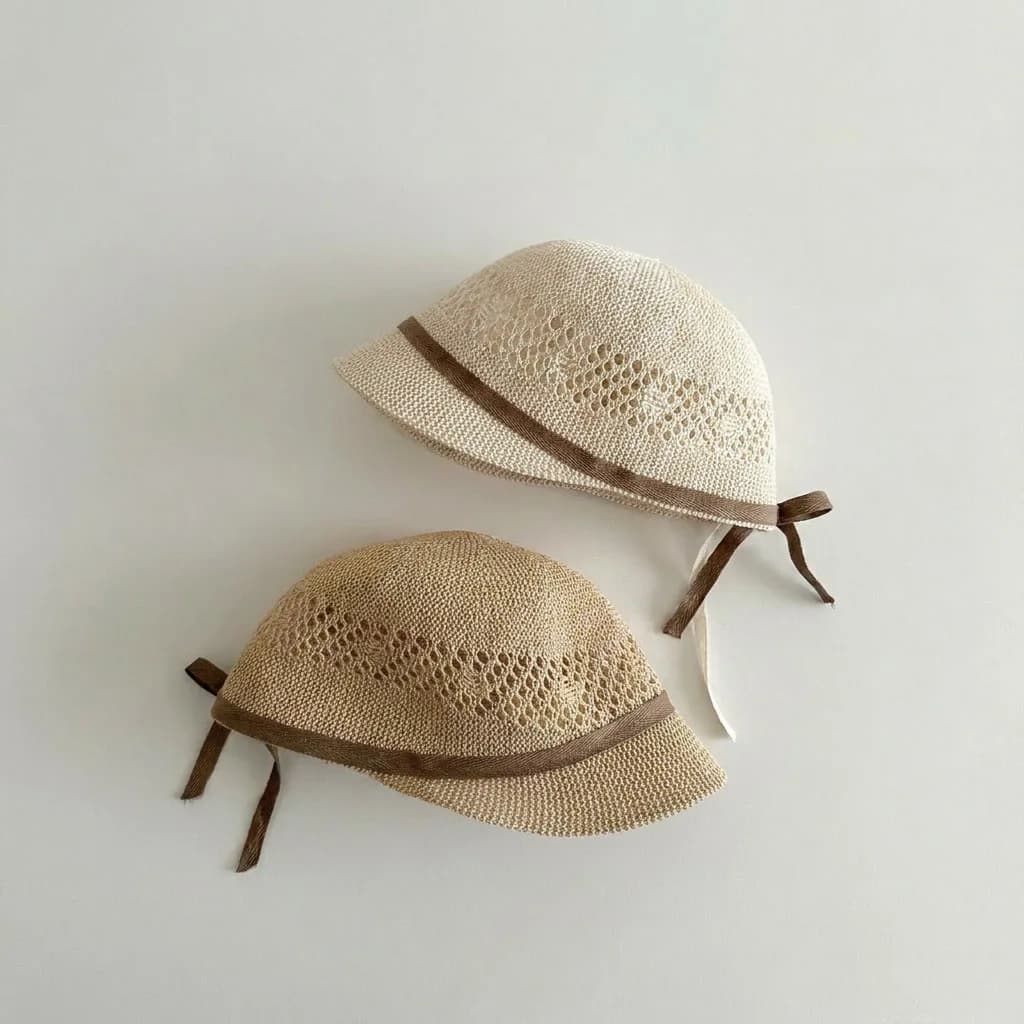 Summer Kids Flat Cap 2-5T Hollowed-Out Breathable Straw Sun Hat for Boys And Girls Thin And Comfortable Children's Hat