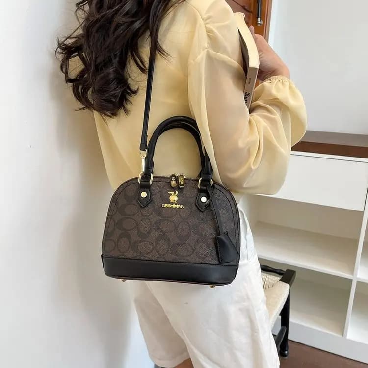 Luxury Trendy Original Retro Diaper Bag For Women Textured Leather Crossbody Handbag Large Capacity Classic Tote Bag