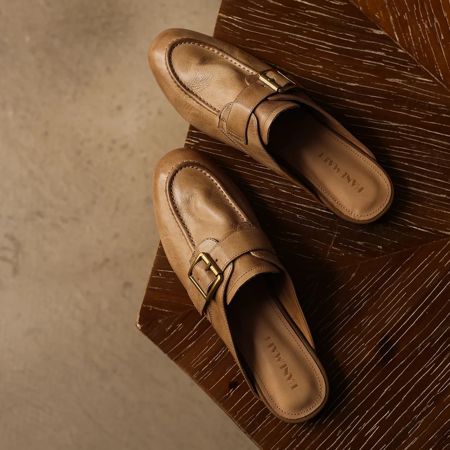 Mules da donna in vera pelle di vacchetta, ciabatte con tacco basso da 1,5 cm, scarpe da donna slip-on con fibbia alla moda.