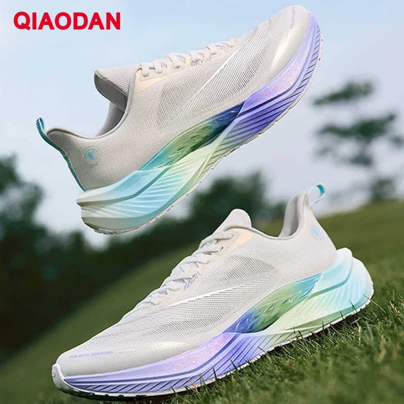 QIAODAN Feiying Team 3 Scarpe da corsa da uomo Casual da jogging Palestra Scarpe da fitness Scarpe da ginnastica da pendolarismo leggere e traspiranti QXB023252226