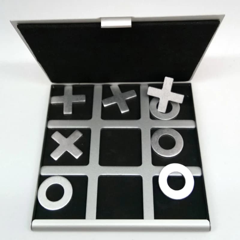 Scacchi in metallo alluminio Tic Tac Toe Game, gioco genitore-figlio, Puzzle portatile da viaggio, regalo di festa, nuovo prodotto