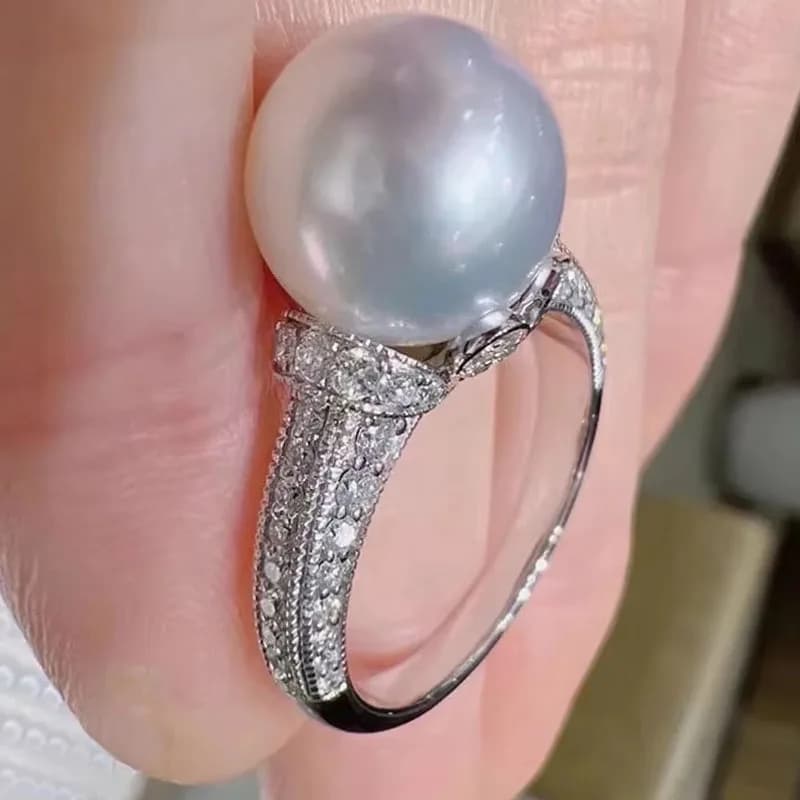 Anello di lusso leggero con perle europee e americane, banchetto di partecipazione femminile, fata principessa, gioielli di lusso alla moda eleganti con zirconi w