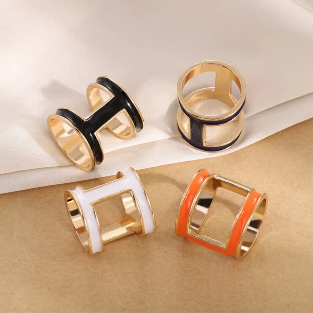 Sciarpe di seta in lega Spilla Spille Vestiti Angolo Smalto Bottone a goccia d'olio Anello T-shirt femminile Sciarpa Fibbia Clip Decorazione dei vestiti