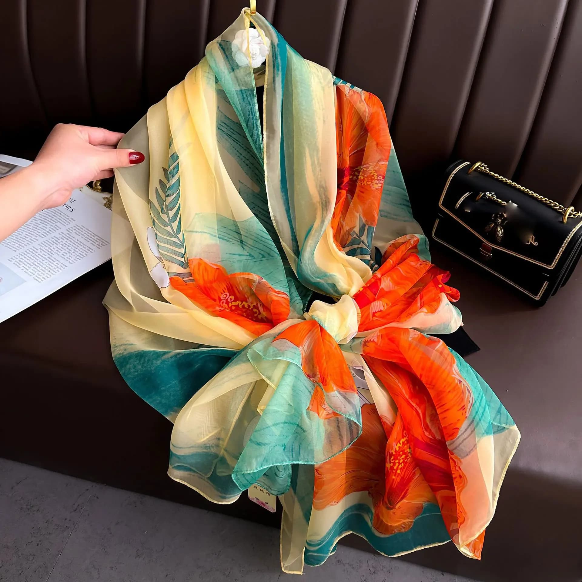 Sciarpa di Seta di Lusso da Donna, Design alla Moda 2025, Foulard, Hijab, Pashmina Calda, Echarpe, Sciarpa Grande Avvolgente