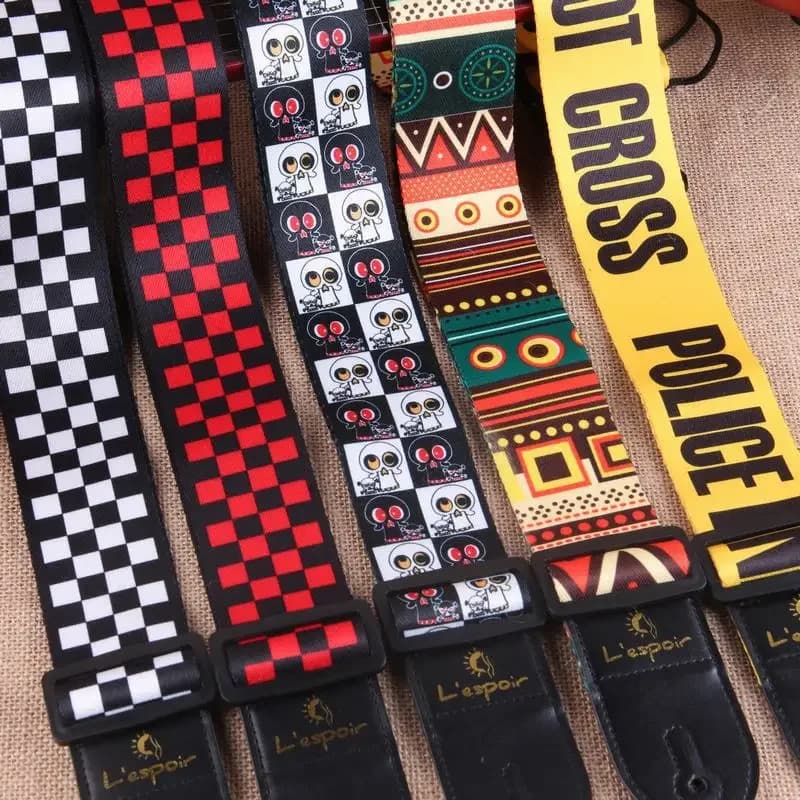 Nuovo stile etnico retrò tracolla per chitarra cinturino in pelle regolabile per chitarra folk acustica elettrica ukulele basso accessori per chitarra
