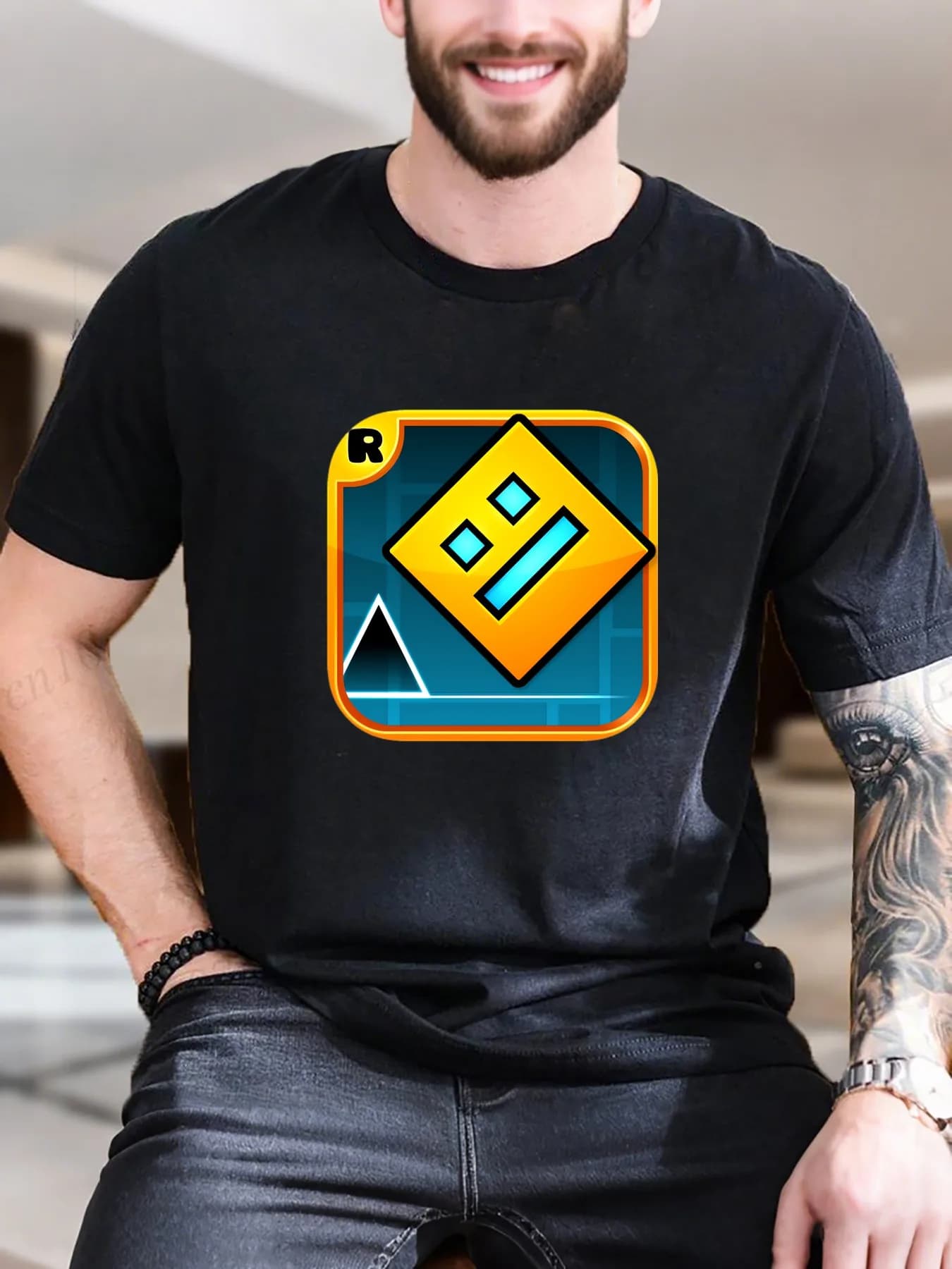 T-shirt con stampa grafica da uomo di nuova moda di arrivo Giallo Quadrato Blu Nero Freccia Design 100% cotone T-shirt traspirante Comfort casual