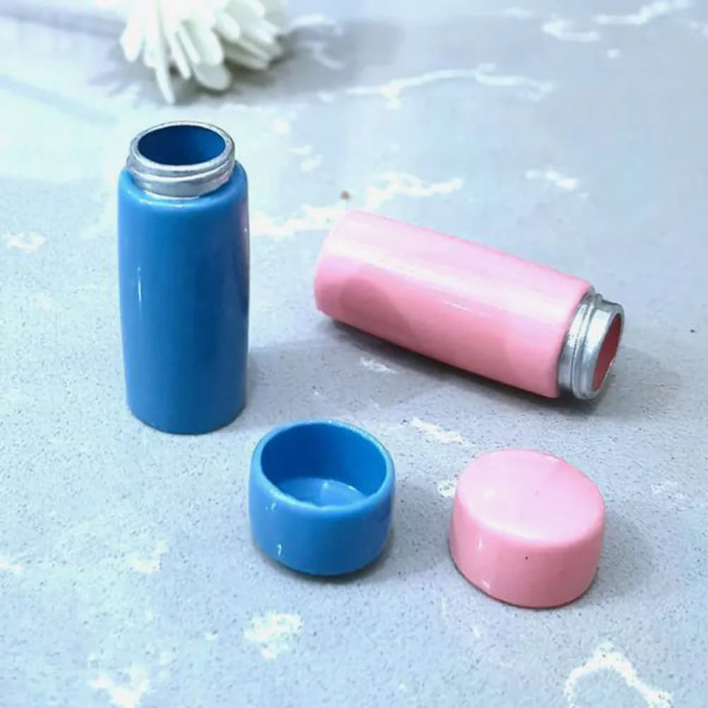 2Pcs Miniature Water Bottle Realistic Simulated Insulated Bottles Mini House Kitchen Decor Decorative Mini Beverage Bottle
