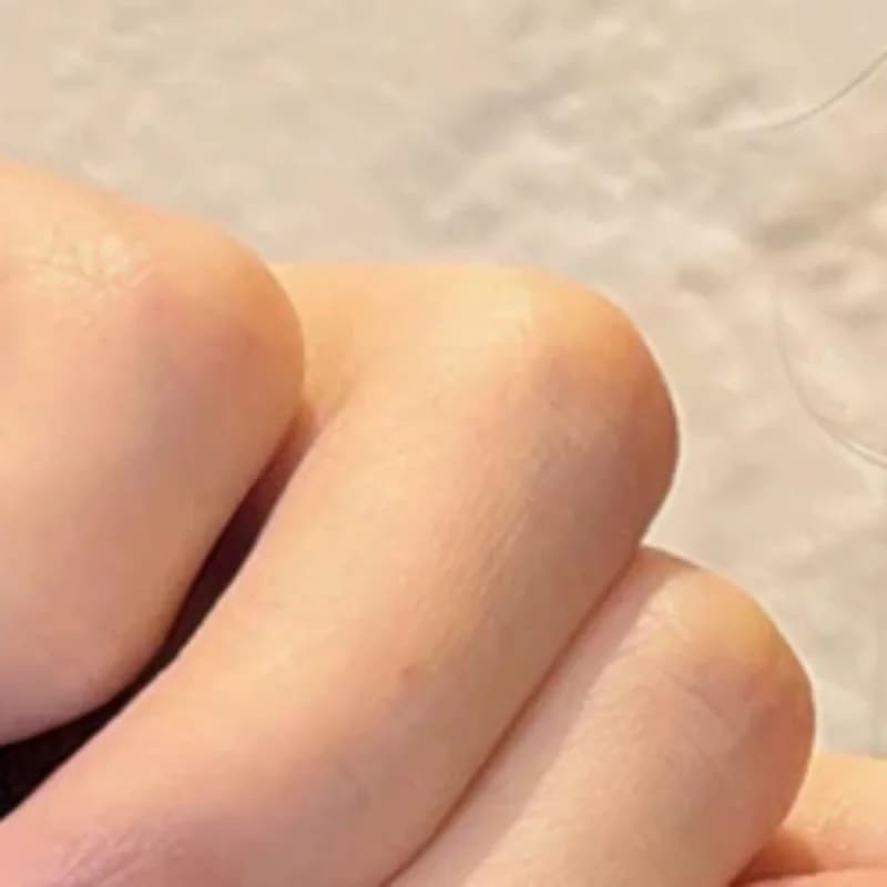 Orecchini da donna con pietra di luna e ciliegia, gioielli dolci e adorabili, piccoli orecchini di frutta fresca, regalo