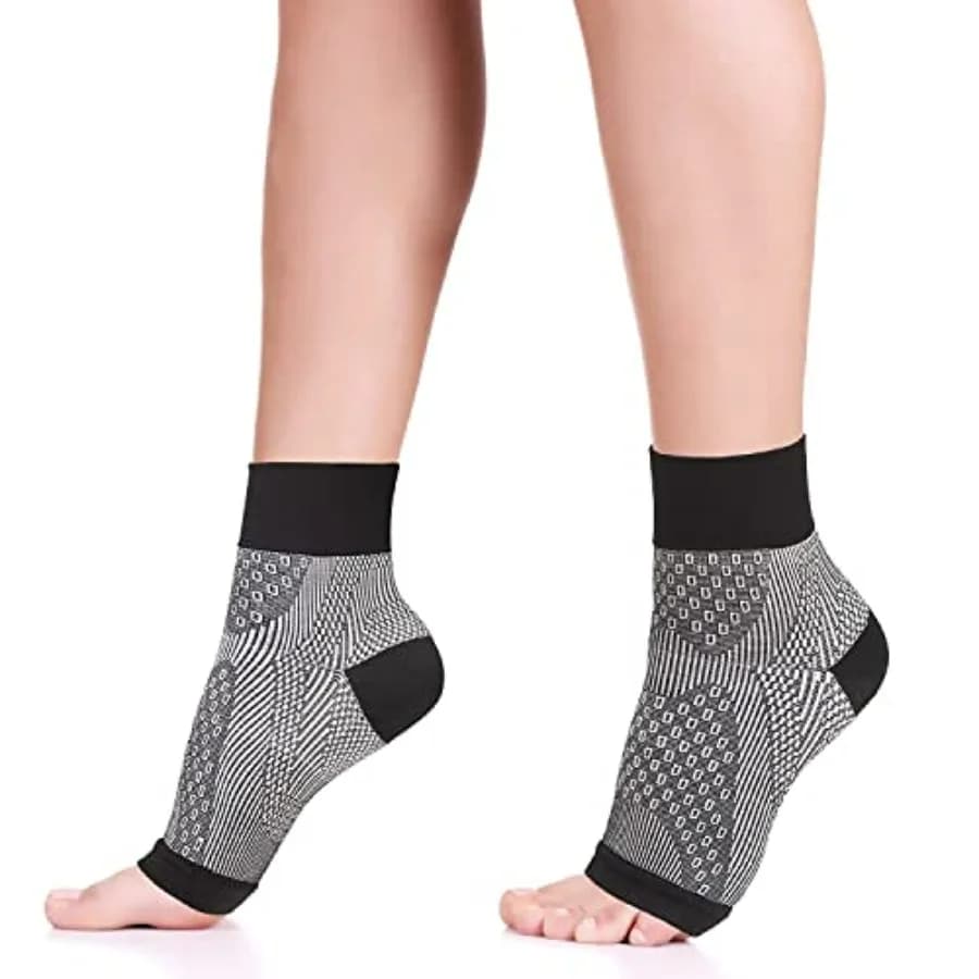 Invera Plantar Fasciitis Compression Socks for Women Men - Best Ankle Compression Sleeve Provides Arch Support Heel Pain Relief