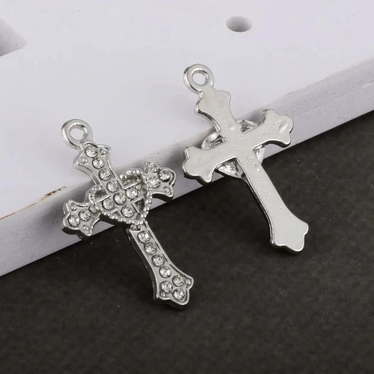 20 pendenti con croce a forma di cuore, strass, santa spirituale, benedetto, croce, ciondoli religiosi per la creazione fai da te, accessori per gioielli