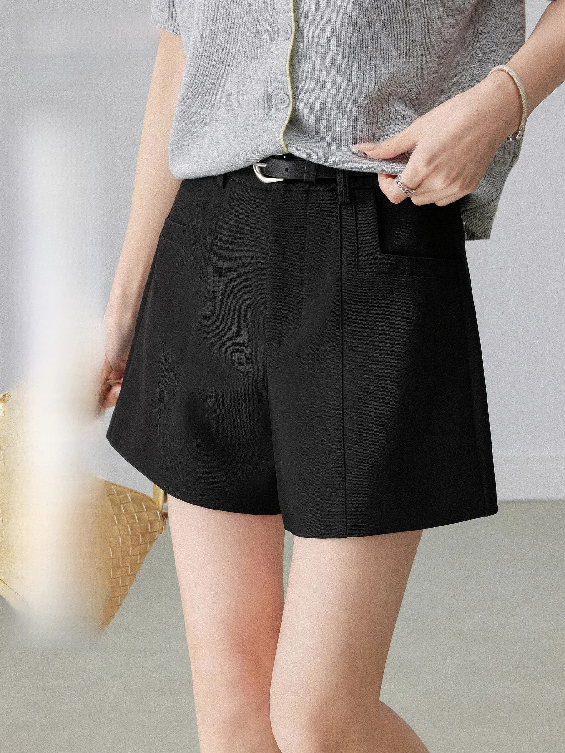 Pantaloncini Neri a Vita Alta a Trapezio da Donna, Nuovi Versatili e Casual, a Gamba Larga, per Primavera Estate