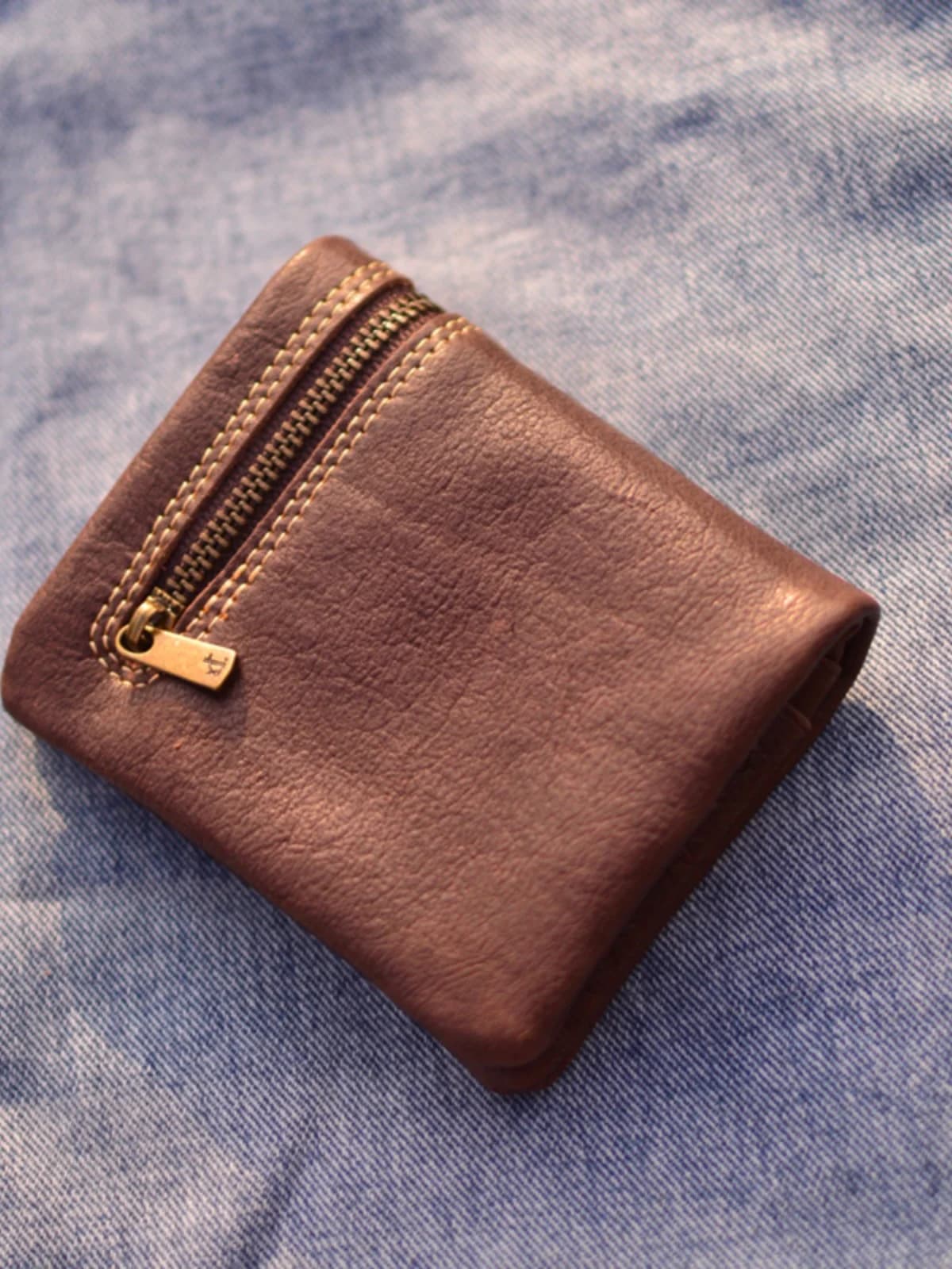 Leather Wallets Genuine Cowhide Short Horizontal Women's Wallets Portable Storage Money Clip Retro Stitching Car Sewing