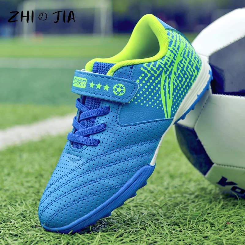 TF soccer shoes breathable in leather for children students Outdoor non-slip and wear resistant Sneaker fashion fashionable footwear