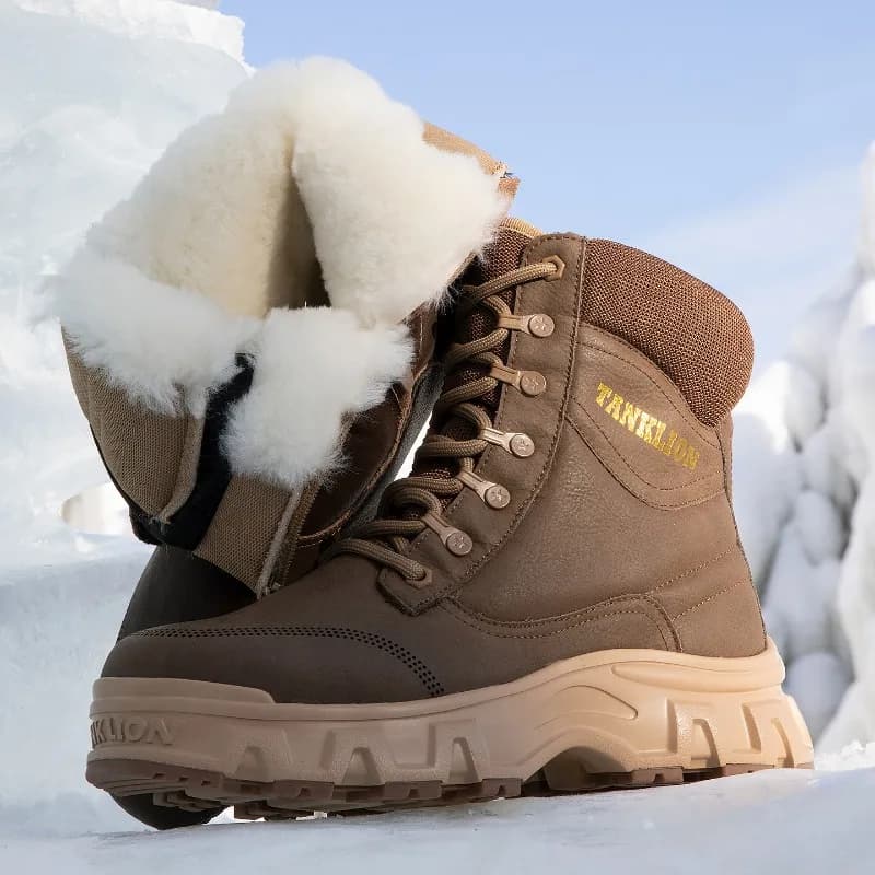Inverno Russia Uomo Stivali da neve Pelliccia Scarpe maschili Peluche spesso Caldo antiscivolo Scarpe da trekking in cotone resistenti al freddo per esterni