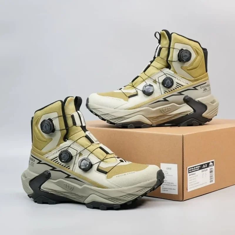 2026 Climbing Shoes Men Women High Top Hiking Shoes Unisex Brand Designer Outdoor Boots Couples Anti-Slip Mountain Shoe