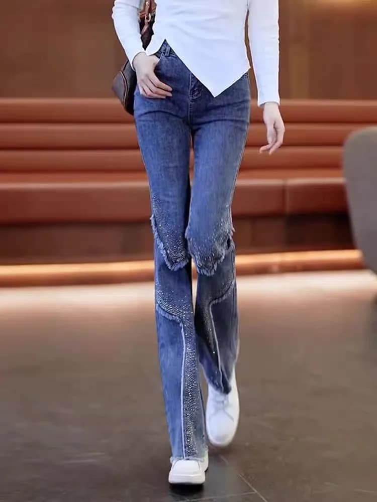 Jeans a Zampa d'Elefante a Vita Alta da Donna, Nuova Collezione Primavera Estate 2024, Pantaloni Lunghi con Applicazioni di Diamanti, Modellanti e Versatili
