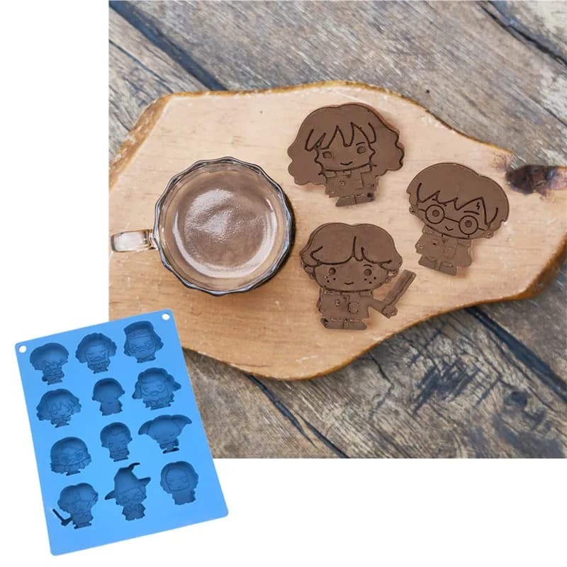 Cute Harries and Potters Series Mold Cartoon Creativity Chocolate Ice Cube Cookie Candle Mold Household Baking Tools