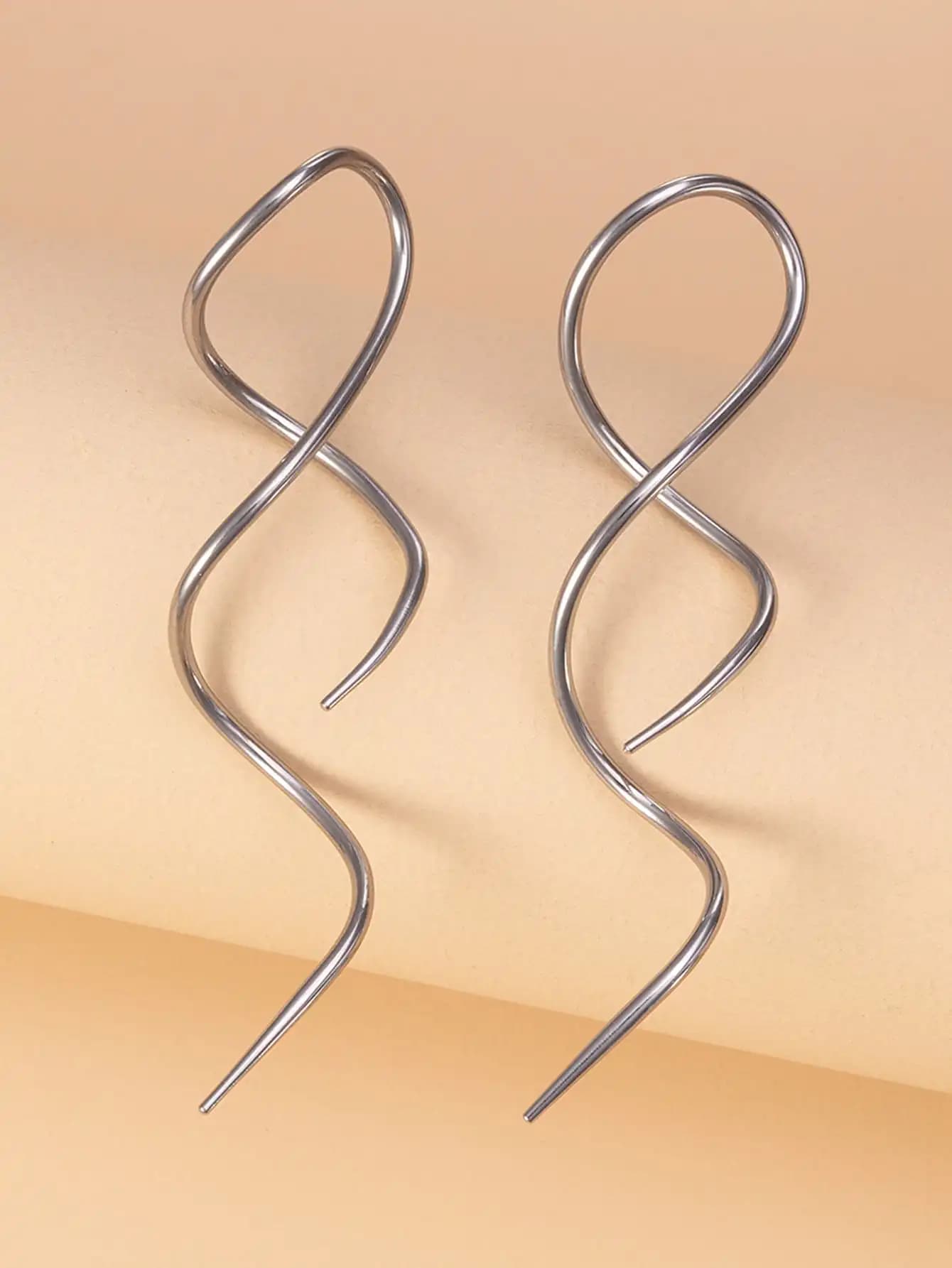 2 orecchini a spirale intrecciata in acciaio inossidabile da donna, design elegante e minimalista